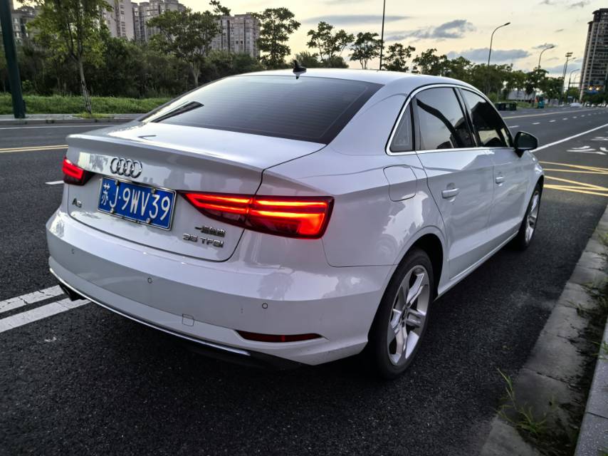 Audi A3 2020 car image #11