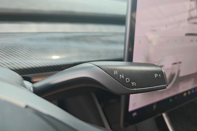 Tesla Model 3 2020 #14 Tesla Model 3 2020 car image #14