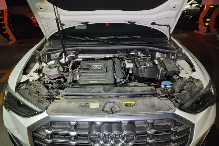 Audi Q3 2022 immagine di auto #22