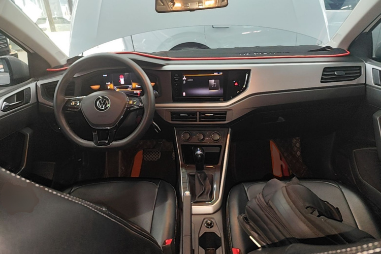 Volkswagen Polo 2023 car image #10