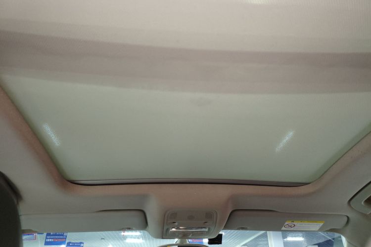 Audi Q3 2016 image de voiture #18