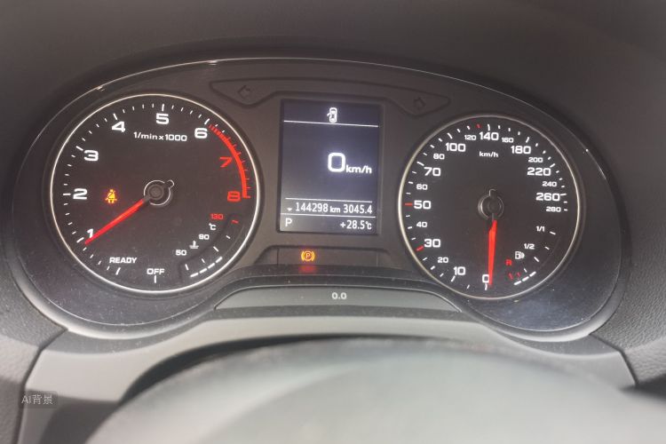 Audi A3 2019 car image #14