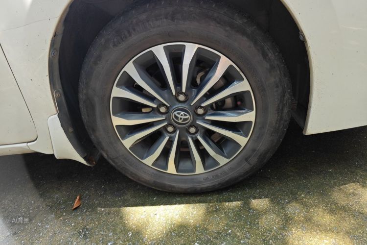 Toyota Corolla 2017 #9 Toyota Corolla 2017 car image #9