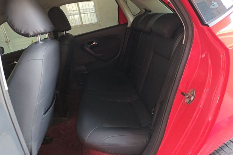 Volkswagen Polo 2019 #13 Volkswagen Polo 2019 car image #13