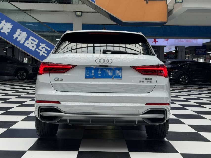 Audi Q3 2021 #5 Audi Q3 2021 car image #5