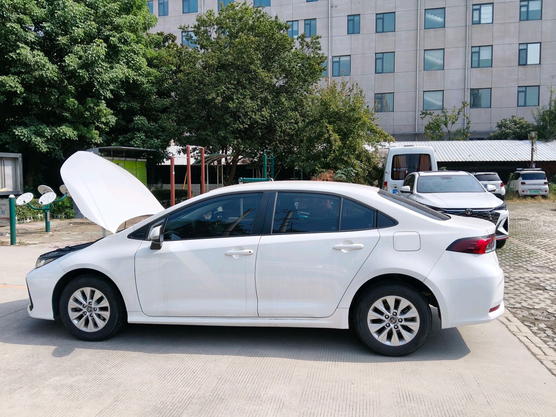 Toyota Corolla 2020 #2 Toyota Corolla 2020 car image #2