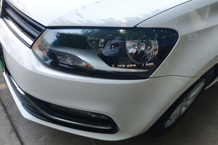 Volkswagen Polo 2016 #23 Volkswagen Polo 2016 car image #23
