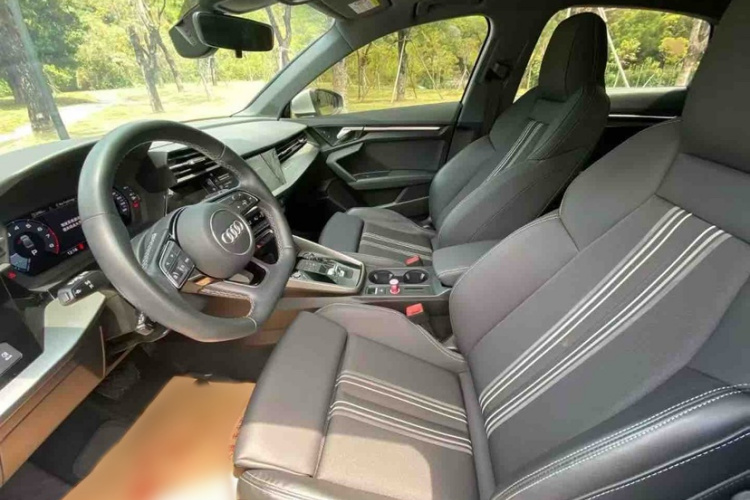 Audi A3 2023 car image #16