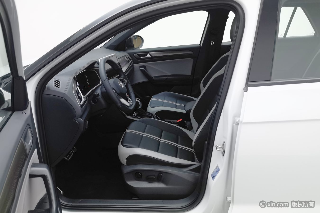 Volkswagen T-Roc 2025 #10 Volkswagen T-Roc 2025 immagine di auto #10