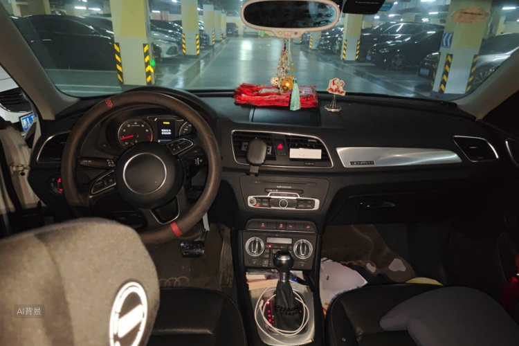 Audi Q3 2016 #11 Audi Q3 2016 car image #11