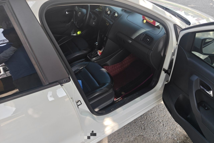 Volkswagen Polo 2019 #25 Volkswagen Polo 2019 car image #25