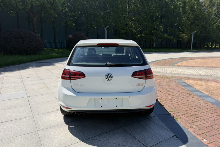 Volkswagen Golf 2017 #6 Volkswagen Golf 2017 car image #6