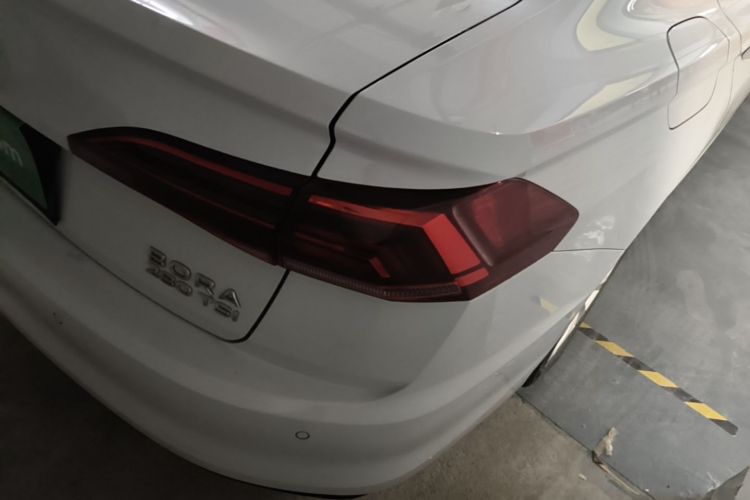 Volkswagen Bora 2021 car image #8
