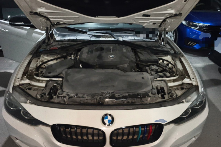 BMW 3 Series 2018 #18 BMW 3 Series 2018 car image #18