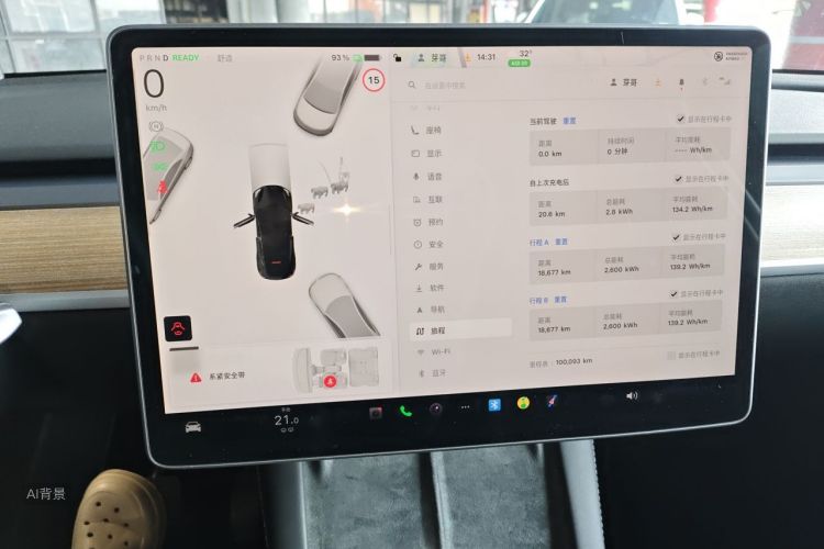 Tesla Model Y 2022 #13 Tesla Model Y 2022 car image #13
