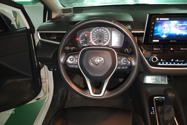 Toyota Corolla 2019 #12 Toyota Corolla 2019 car image #12