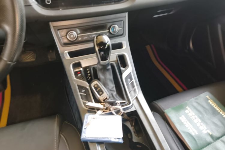 GEELY Emgrand 2018 car image #14