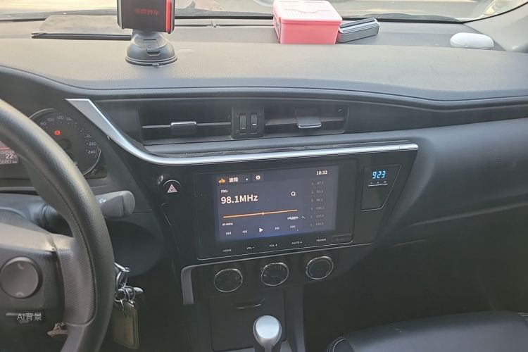 Toyota Corolla 2019 #15 Toyota Corolla 2019 car image #15