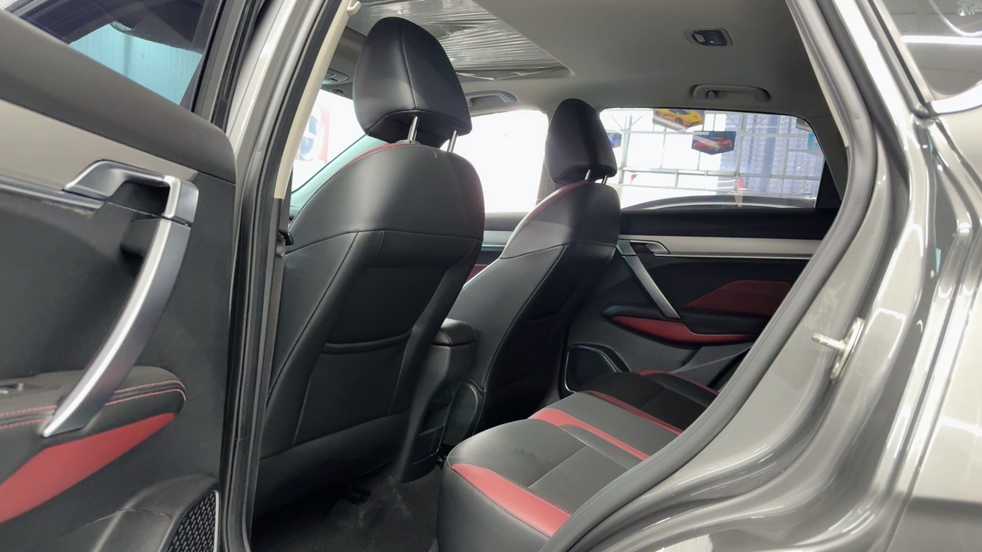 GEELY Coolray 2022 #3 GEELY Coolray 2022 car image #3