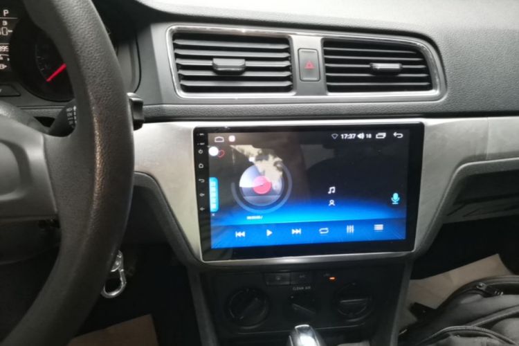 Volkswagen Lavida 2020 car image #13