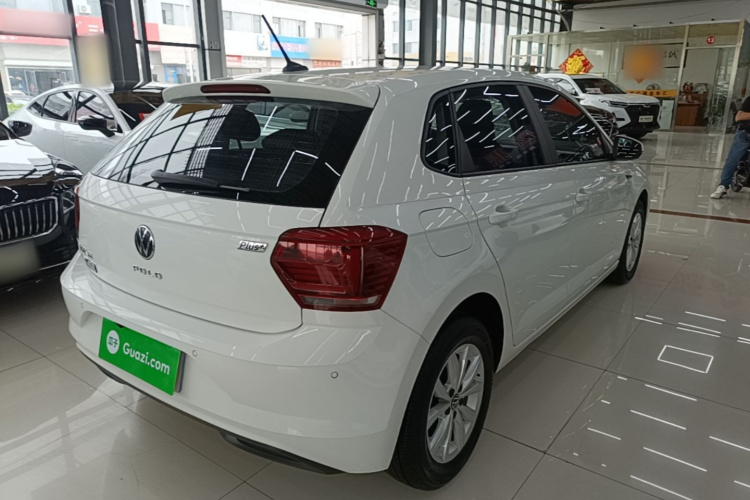 Volkswagen Polo 2022 car image #7