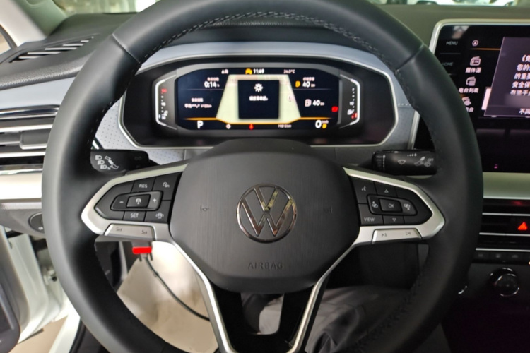 Volkswagen Lavida 2025 car image #11