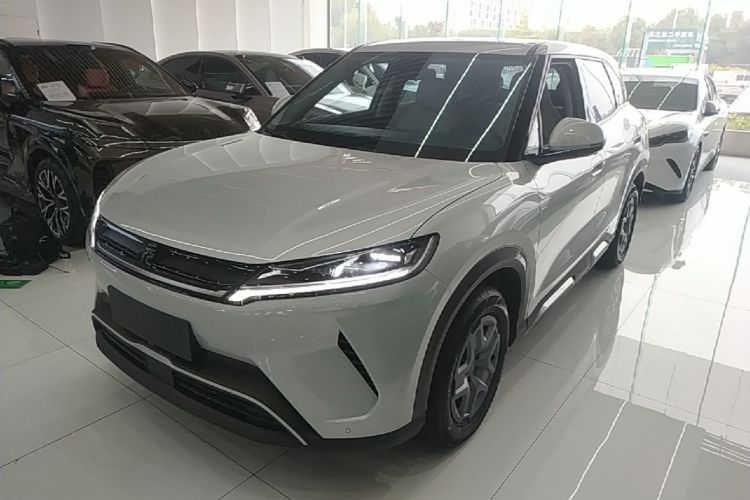 BYD YuanUP 2026 #2 BYD YuanUP 2026 immagine di auto #2