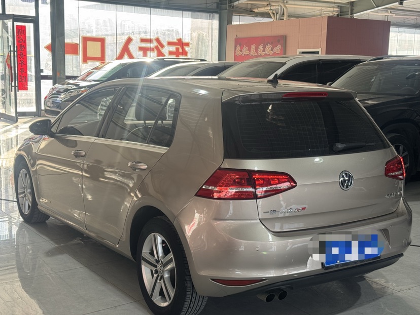 Volkswagen Golf 2015 car image #7