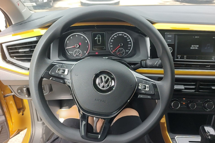 Volkswagen Polo 2019 #15 Volkswagen Polo 2019 car image #15