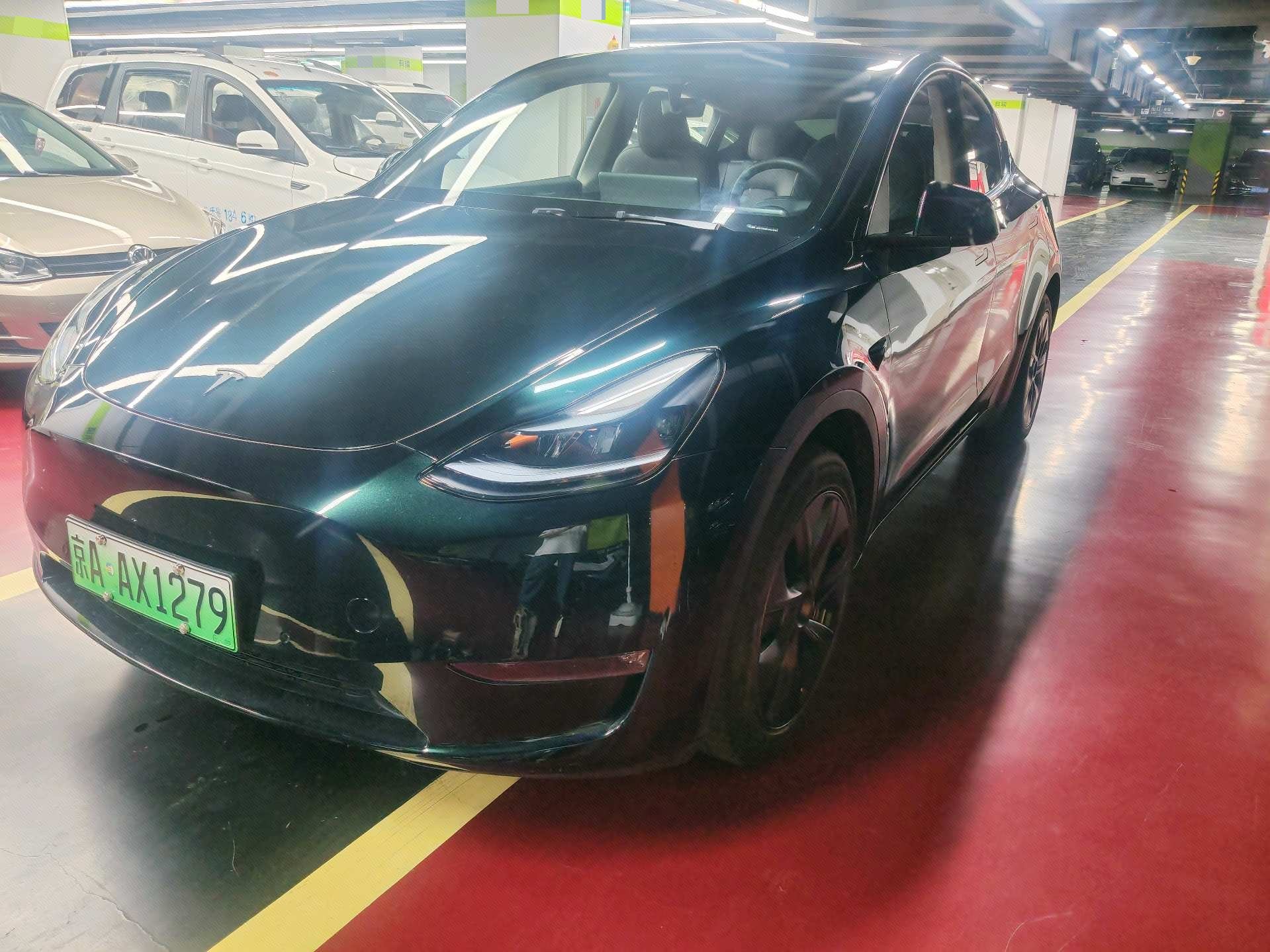 Tesla Model Y 2024 Tesla Model Y 2024 car image