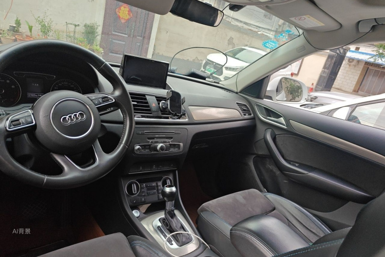 Audi Q3 2018 #11 Audi Q3 2018 car image #11