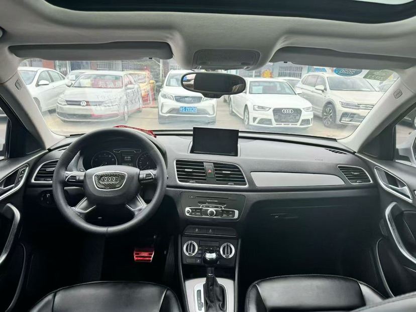 Audi Q3 2014 car image #4