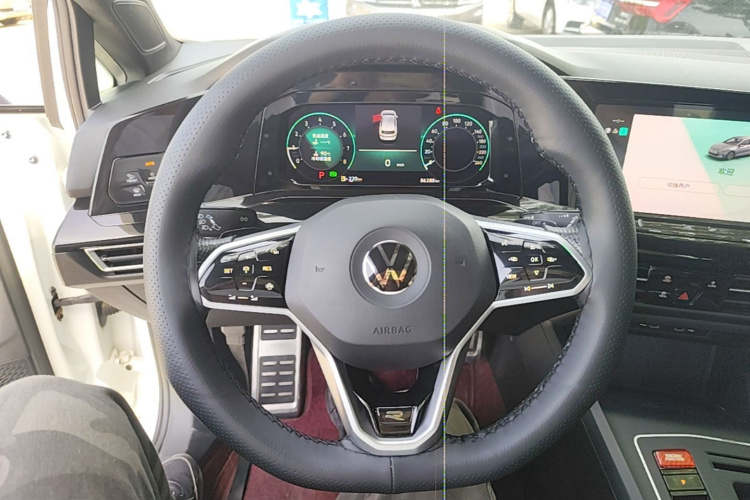 Volkswagen Golf 2021 immagine di auto #11