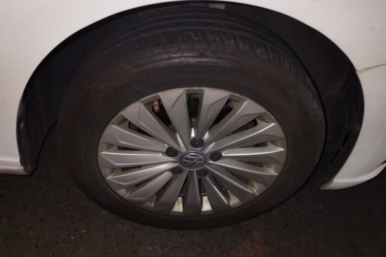 Volkswagen Lavida 2019 #6 Volkswagen Lavida 2019 car image #6