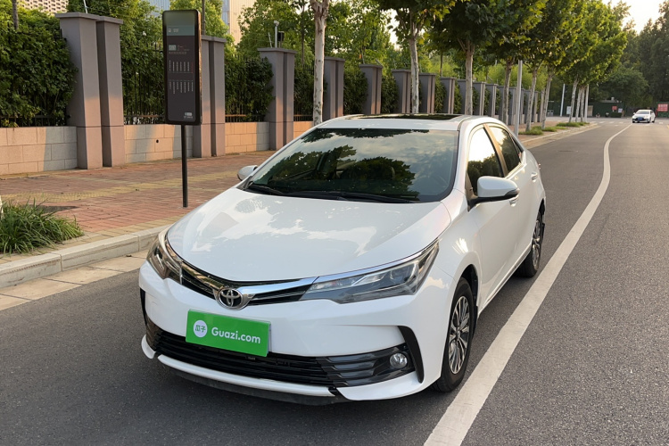 Toyota Corolla 2019 car image #2