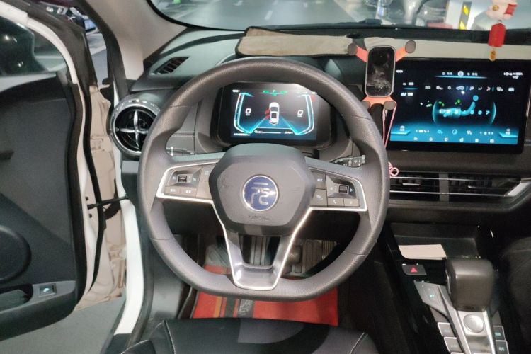 BYD Yuan New Energy 2020 #11 BYD Yuan New Energy 2020 car image #11