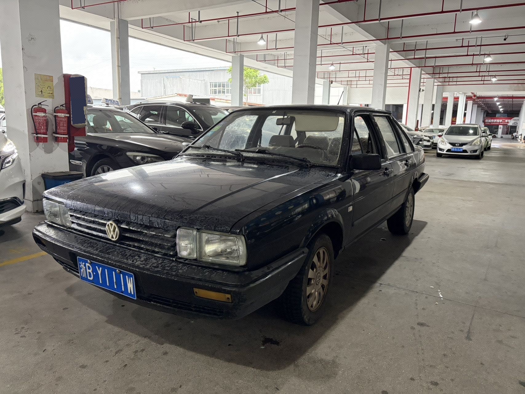 Volkswagen Santana Classic 2012 car image 