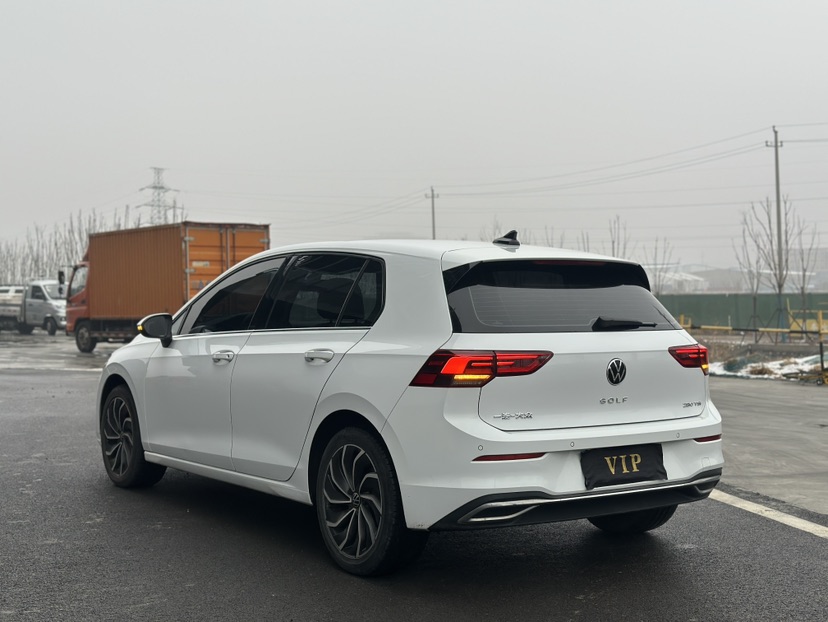 Volkswagen Golf 2021 imagem de carro #7