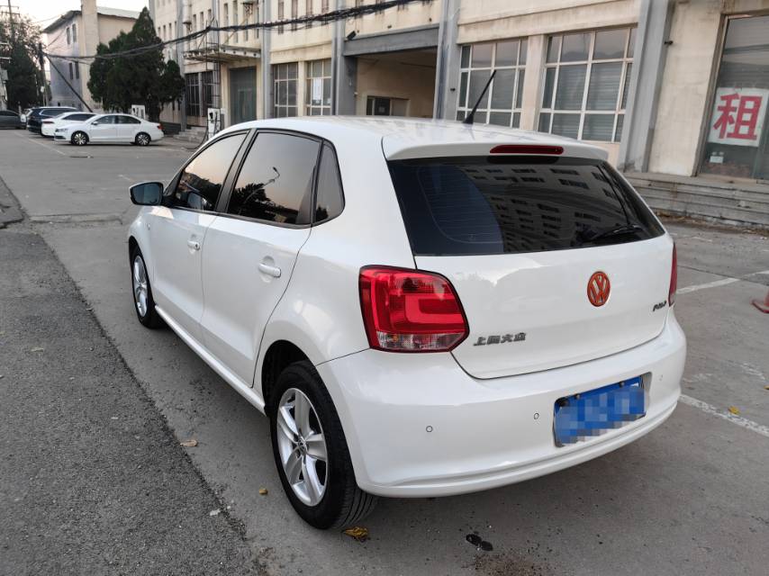 Volkswagen Polo 2012 #6 Volkswagen Polo 2012 car image #6