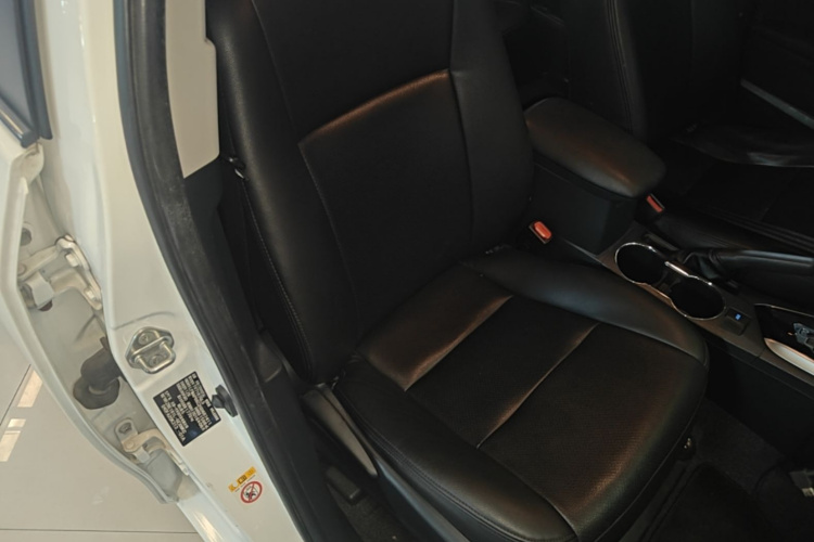 Toyota Corolla 2016 car image #23