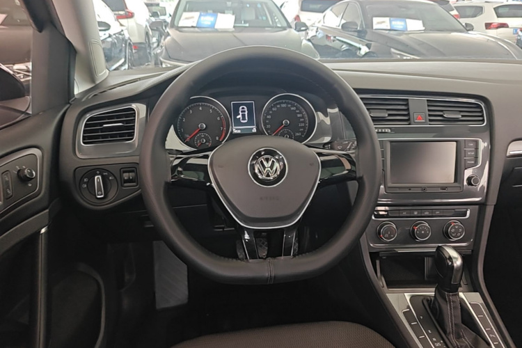 Volkswagen Golf 2017 #11 Volkswagen Golf 2017 car image #11