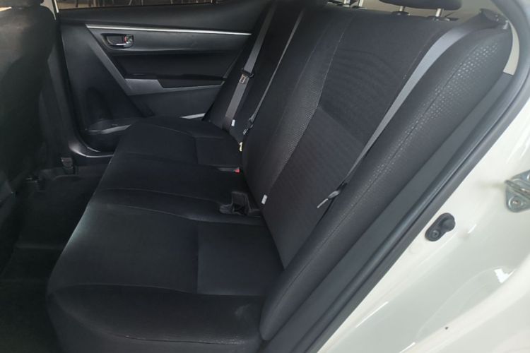 Toyota Corolla 2018 #17 Toyota Corolla 2018 car image #17