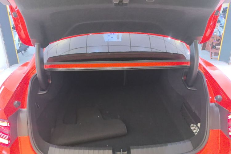 MI SU7 2025 car image #19