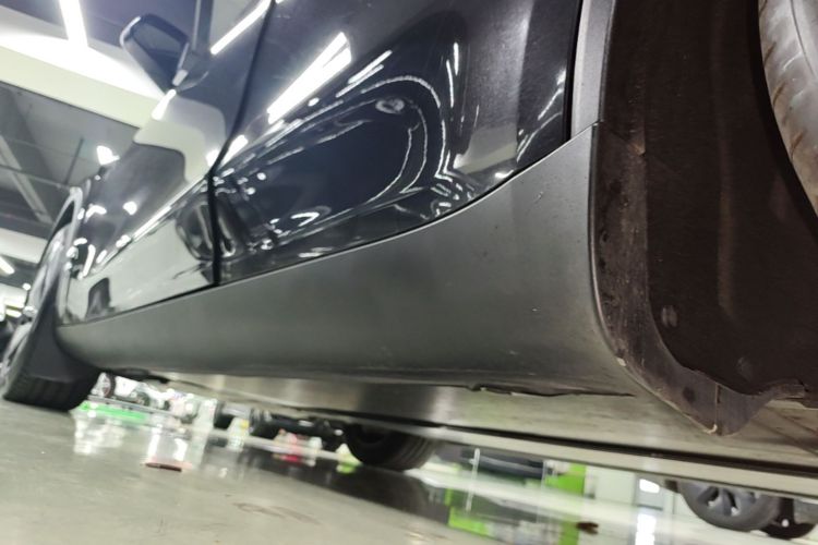 Tesla Model Y 2025 #27 Tesla Model Y 2025 car image #27