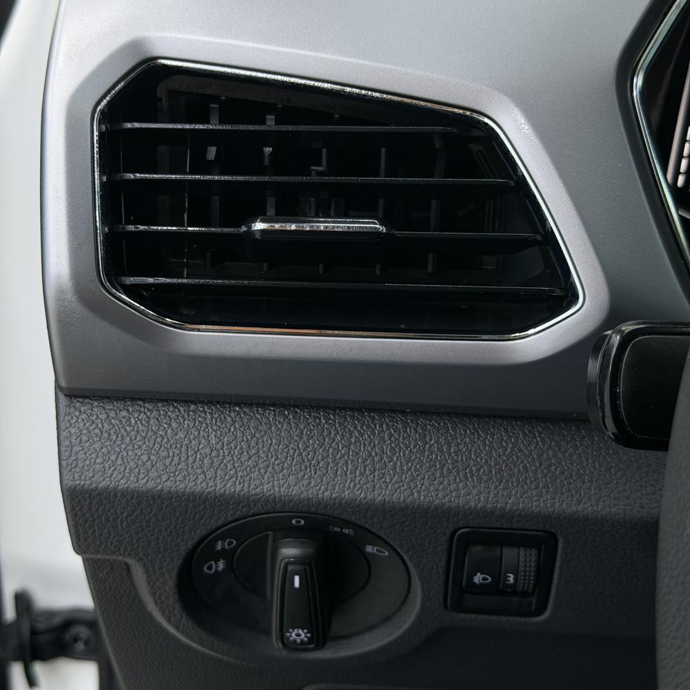 Volkswagen T-Cross 2022 car image #15
