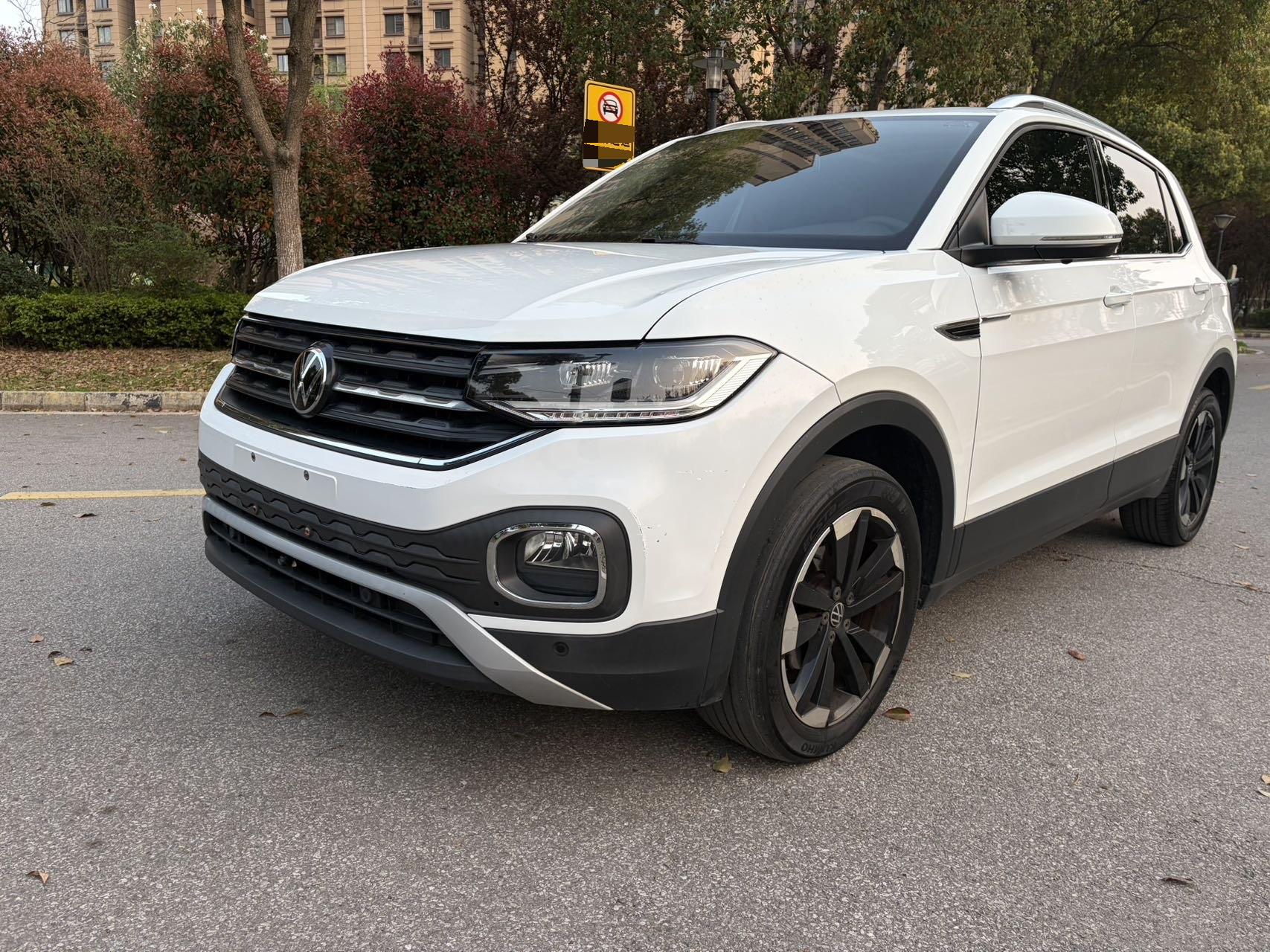 Volkswagen Tacqua 2021 car image 