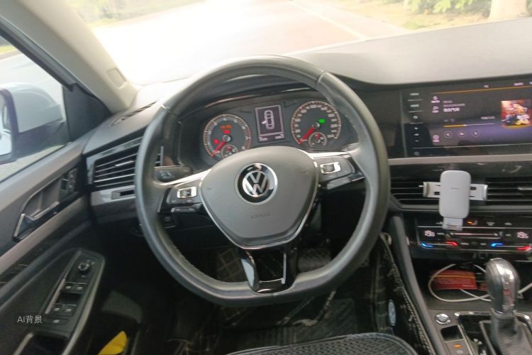Volkswagen Bora 2021 car image #12