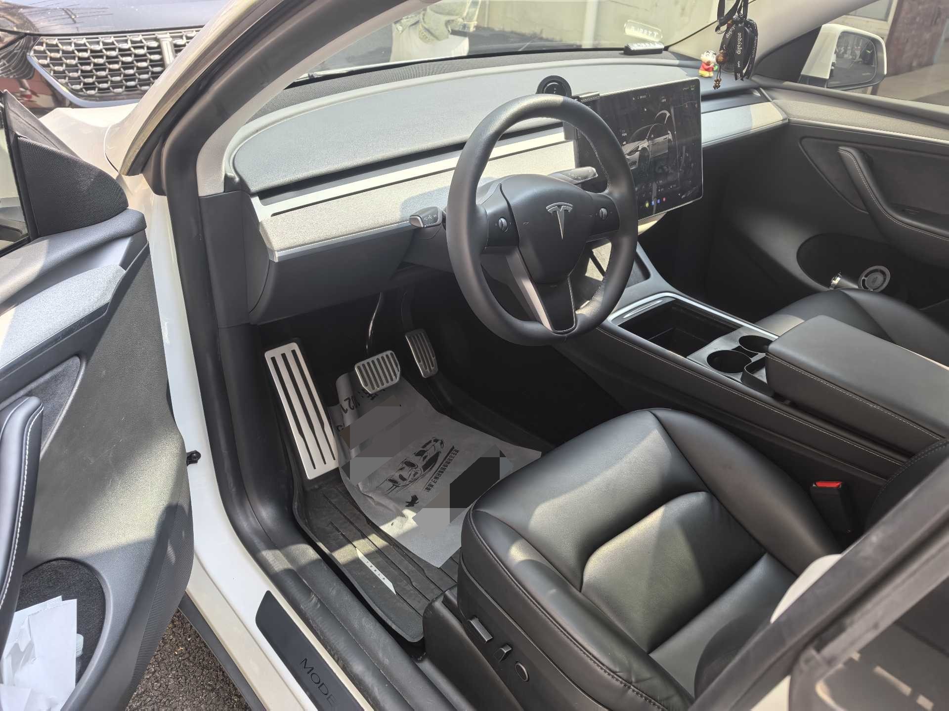 Tesla Model Y 2023 #5 Tesla Model Y 2023 image de voiture #5