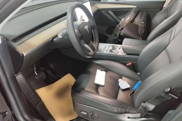 Tesla Model Y 2023 #12 Tesla Model Y 2023 immagine di auto #12