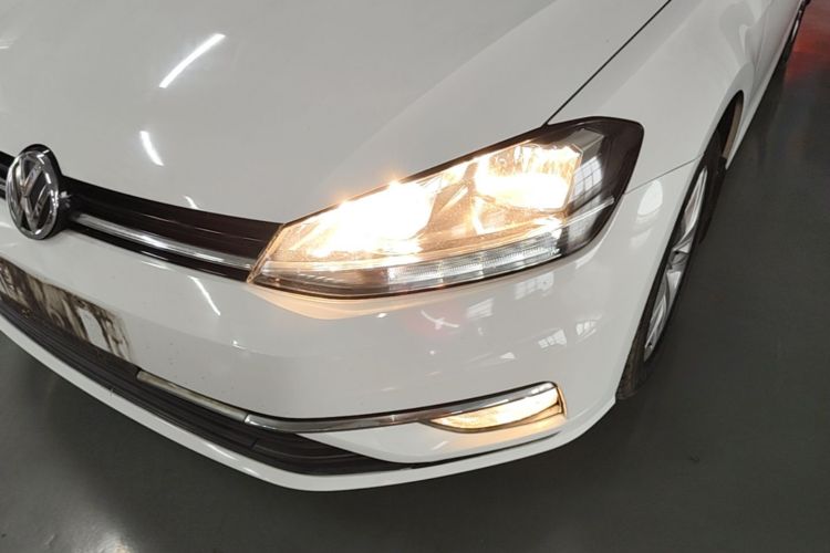 Volkswagen Golf 2018 #23 Volkswagen Golf 2018 car image #23
